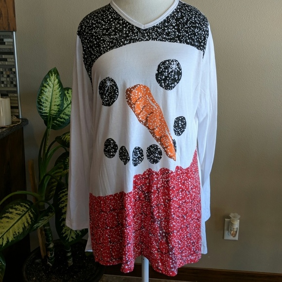 M&C sportswear Tops - Nwt M&C sportswear snowman faced top size XL